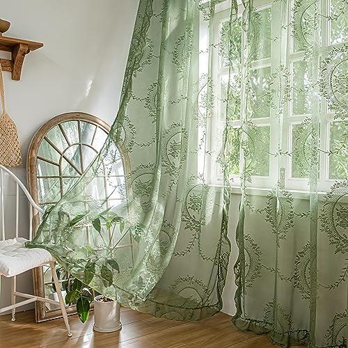 Transform Your Space with Elegant Curtains: Style & Comfort!